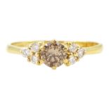 18ct gold round brilliant cut seven stone diamond ring