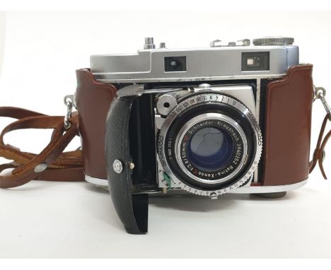 A Kodak Rettinette II C camera. Comes with a Schneider-Kreuznach lens. As found. Good condition with case. 