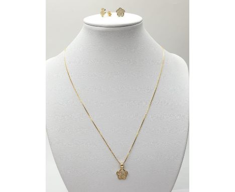 Gold plated silver set of PENDANT and matching EARRINGS.  3.7g     40cm chain. 