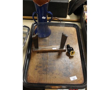 A VINTAGE WOODEN BUTLER'S TRAY, A THREE HANDLED CERAMIC VASE AND A VINTAGE PICTURE FRAME