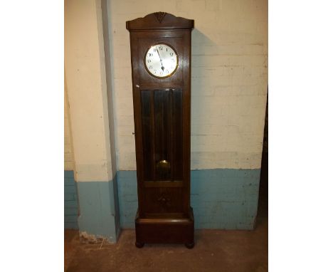 AN ANTIQUE LONGCASE STRAIGHT PENDULUM FLOOR STANDING CLOCK