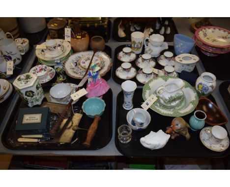 Ceramics, to include: Aynsley coffee cups and saucers; a Royal Worcester cup and saucer; Masons; Royal Doulton; Portmeirion; 