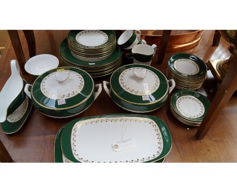 A Spode 'Green Velvet' pattern part tea and dinner service. 