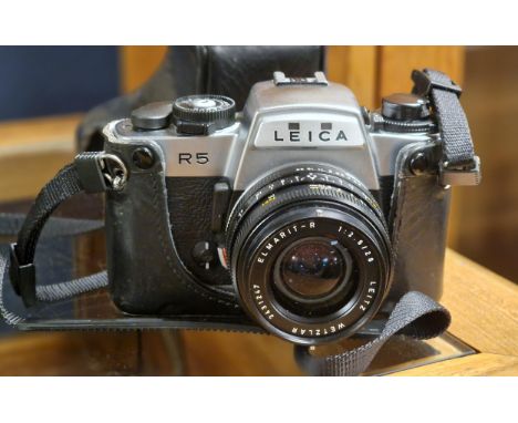 Leica R5 SLR Camera Body + Leitz 28mm Elmarit-R Lens