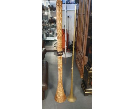 McQueens of Manchester Brass Hunting Coaching Horn w/wicker case