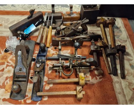 Large Collection of Woodworking Planes &amp; Tools inc Bramald, Broadhead, Stanley, Record etc