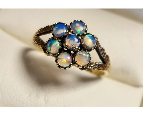 9ct Gold &amp; Fire Opal (Mexican) Cluster Ring, size N &amp; 2.4g