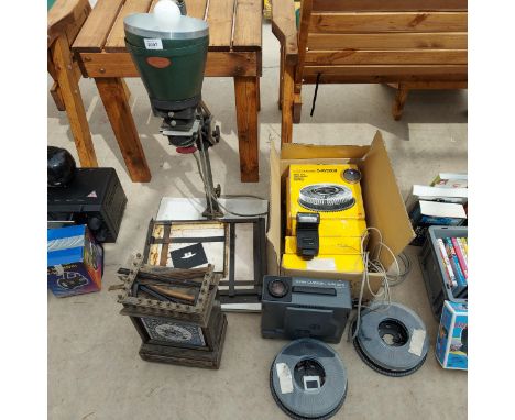 AN ASSORTMENT OF PHOTOGRAPHY EQUIPMENT TO INCLUDE A LAMP AND A KODAK CAROUSEL ETC 
