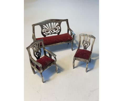 THREE MINIATURE SILVER ITEMS TO INCLUDE A SETTEE, CARVER AND CHAIR 