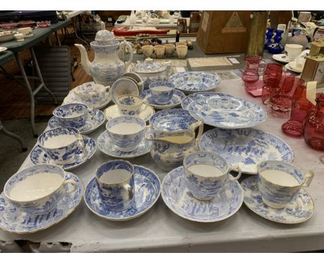 A LARGE COLLECTION OF 19TH CENTURY BLUE AND WHITE TEA WARES, TEAPOT, CUPS, SAUCERS ETC 