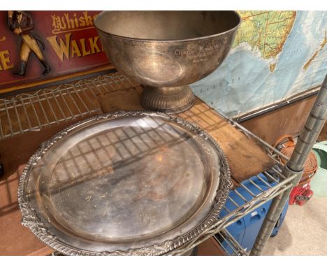 TWO VINTAGE SILVER PLATED ITEMS TO INCLUDE A CHARLES HEIDSIECK CHAMPAGNE BOWL / BUCKET 