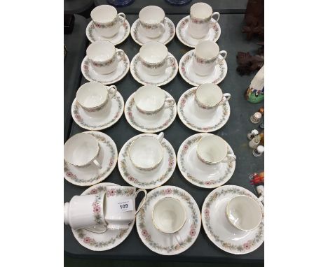 A LARGE QUANTITY OF ROYAL ALBERT 'BELINDA' CUPS AND SAUCERS 