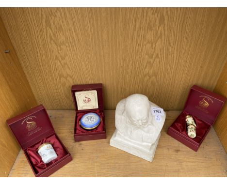 A RESIN TYPE BUST OF WINSTON CHURCHILL TOGETHER WITH THREE BOXED STAFFORDSHIRE ENAMEL TRINKET BOXES 