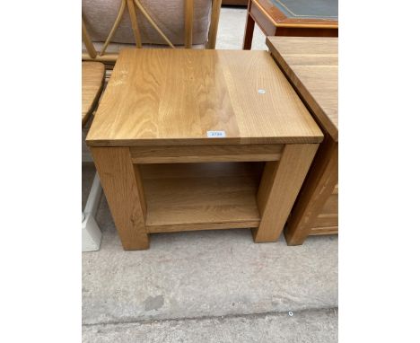 A MODERN OAK TWO TIER LAMP TABLE, 20" SQUARE 