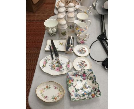 A QUANTITY OF CHINA PIN TRAYS, JUGS, ETC TO INCLUDE SPODE, WEDGWOOD, AYNSLEY, ETC PLUS CERAMIC SPICE JARS 