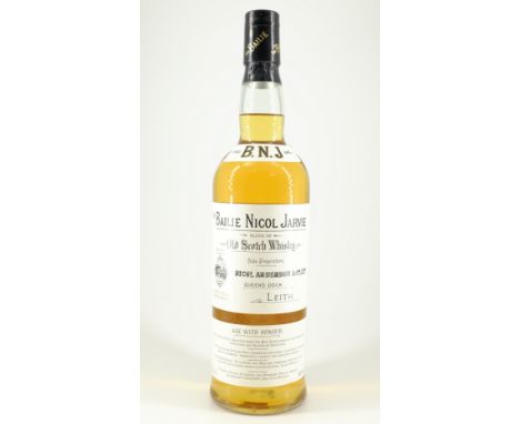 The Bailie Nicol Jarvie blend of Old Scotch Whisky, very old reserve, 40% vol, 70cl,  