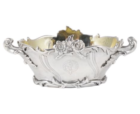 A WILLIAM IV SILVER SALT CELLAR, PAUL STORR FOR STORR & MORTIMER, LONDON, 1833 formed as a shaped oval basket, engraved with 