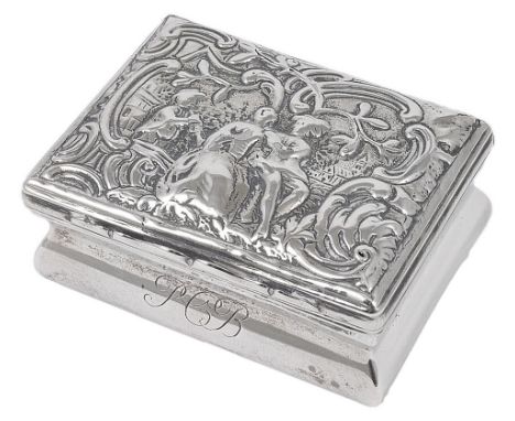 A GERMAN SILVER SNUFF BOX, POSSIBLY HINRICH BRAHMFELD, HAMBURG, CIRCA 1760 oblong, the lid chased with a scene of a pair of l