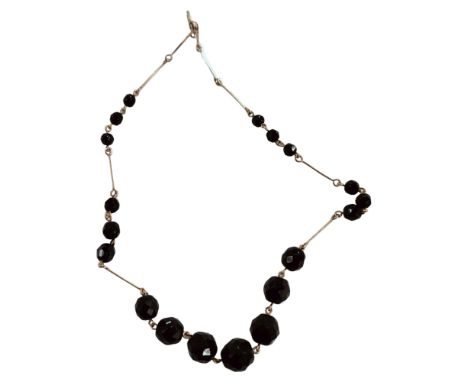 YELLOW METAL &amp; JET VINTAGE NECKLACE 