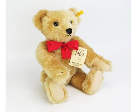 Steiff 1909 Teddy Bear Replica PA 55 - biscuit, red ribbon, yellow tag and button (32cm seated) - excellent 