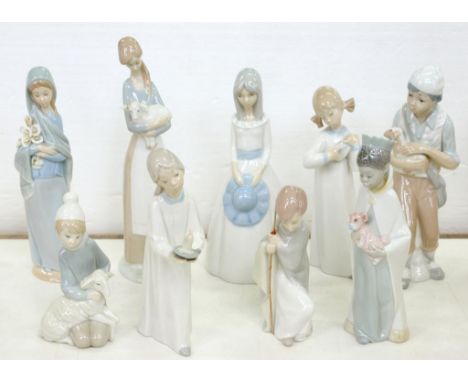 SIX LLADRO FIGURES AND THREE OTHER SIMILAR FIGURES, 27CM H, PRINTED MARK OR UNMARKED 