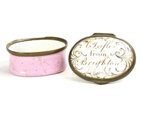 A GEORGE III SOUTH STAFFORDSHIRE ENAMEL PATCH BOX, THE LID WITH PRINTED TRANSFER 'A TRIFLE FROM BRIGHTON', THE BASE PINK, STE