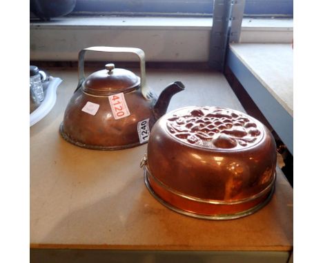 Copper kettle and two copper jelly moulds. Not available for in-house P&amp;P 