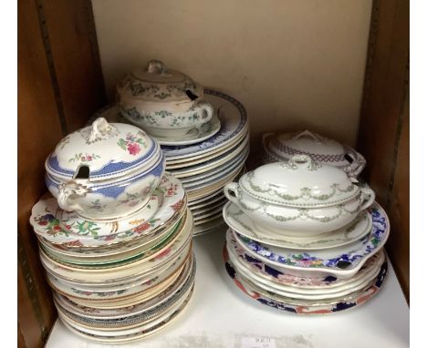 SECTION 25, 26 and 27. A mixed collection of ceramic crockery mainly Booths consisting of dinner plates, tea plates various j