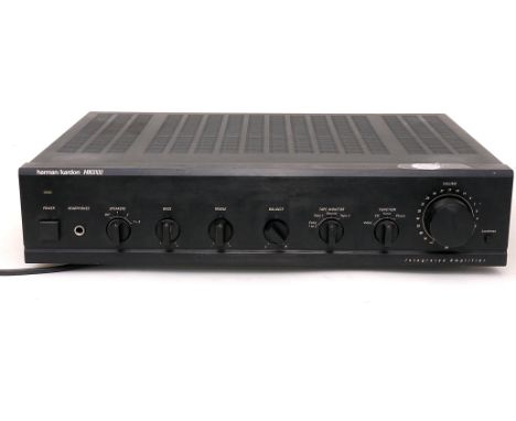 Amplifier: harman/kardon HK6100 untested