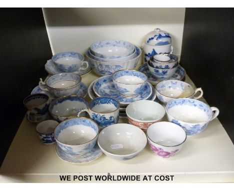 A quantity of first period Worcester and other ceramics to include tea cups, bowls, dishes etc