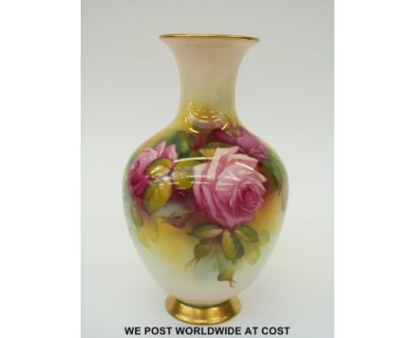 Royal Worcester pedestal vase hand decorated with roses and signed M. Hunt, puce Worcester mark and shape no 230 to base (19.