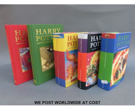 J.K. Rowling a collection of Harry Potter mixing the Collectors' Edition with first trade editions. Titles include The Philos