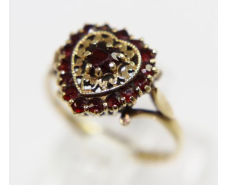 9ct gold and garnet heart shaped antique ring