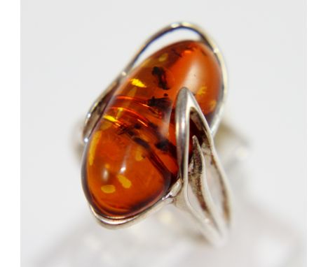 Silver amber oval ring, size K 