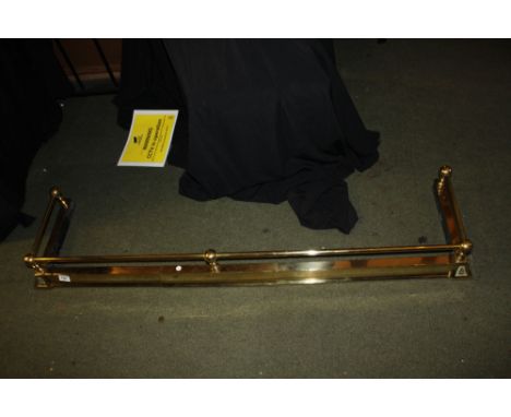 Brass adjusting fire fender, 135 x 36cm unextended