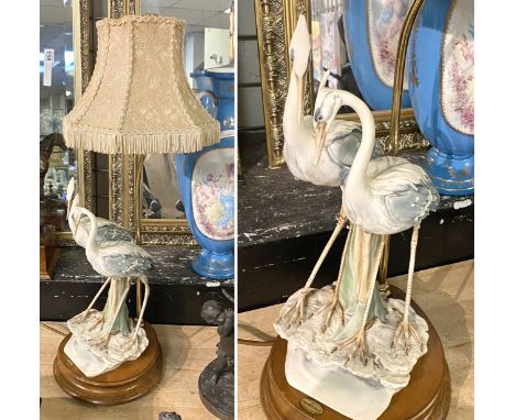 GUISEPPE ARMANI FLORENCE - ITALIAN HERONDS GROUP TABLE LAMP &amp; SHADE