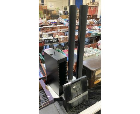 BANG &amp; OLFSEN SYSTEM (SPEAKERS &amp; CD PLAYER)