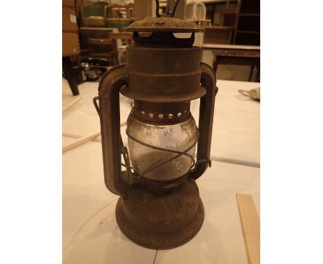 Chalwyn tropic storm lamp