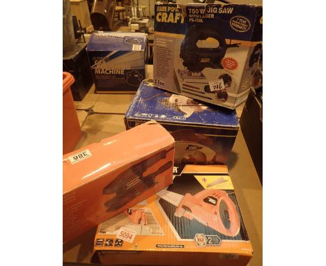 Black and Decker 400w Scorpion electrical saw, Kinzu 1200w circular saw, Power Craft jigsaw and a sander