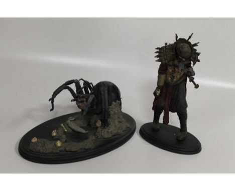 TWO BOXED SLIDESHOW WETA COLLECTIBLES LORD OF THE RINGS, RETURN OF THE KING POLYSTONE STATUES "SHELOB" AND "HARADRIM SOLDIER"