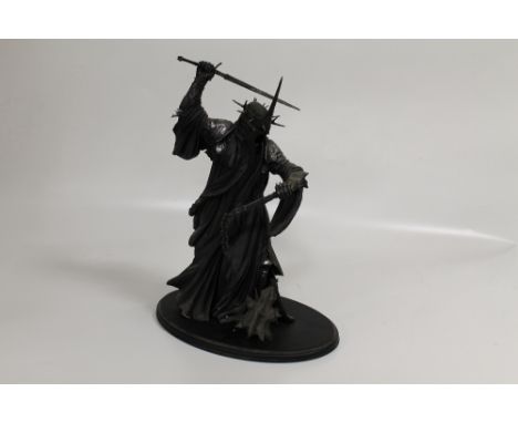 A BOXED SLIDESHOW WETA COLLECTIBLES LORD OF THE RINGS, RETURN OF THE KING "MORGUL LORD" POLYSTONE STATUE
