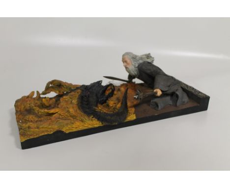 A BOXED SIDESHOW WETA COLLECTIBLES LORD OF THE RINGS, THE TWO TOWERS LIMITED EDITION POLYSTONE WALL PLAQUE "YOU SHALL NOT PAS