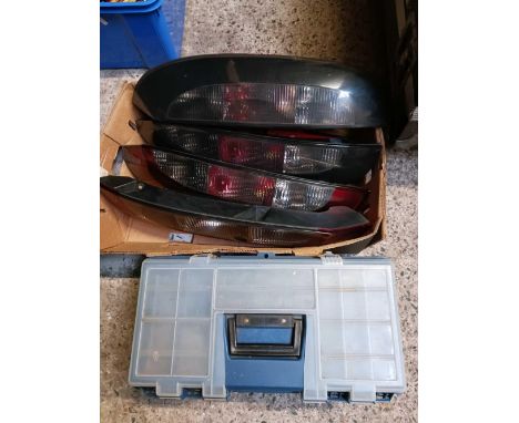 BOX OF 4 CAR LIGHT &amp; TOOLS BOX