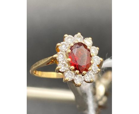 9ct GOLD WHITE &amp; RED STONE COCKTAIL RING, SIZE 'M', 1.6g