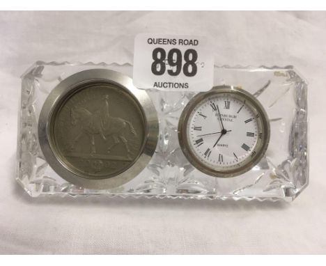 EDINBURGH CRYSTAL GLASS DESK TABLE CLOCK WITH A £5 COIN INSET