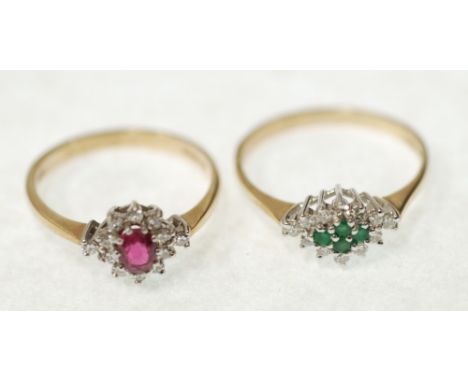 A 9ct GOLD TINY DIAMOND AND GREEN STONE SET CLUSTER RING, the four green stones within a surround of twelve diamonds, 1.8 gms