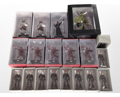 19 Eaglemoss Marvel scale figurines including The Hulk, Ghost Rider, etc., boxed.