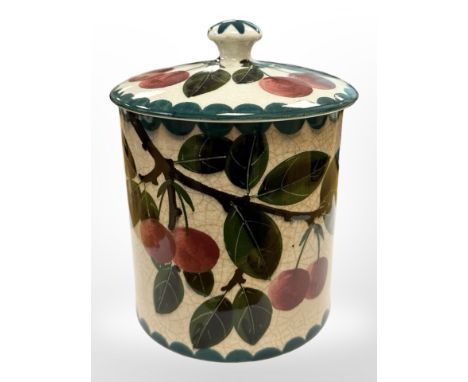 A Wemyss ware lidded pot, height 15cm.