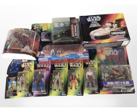 10 Kenner, Mattel and other Star Wars figurines, boxed.