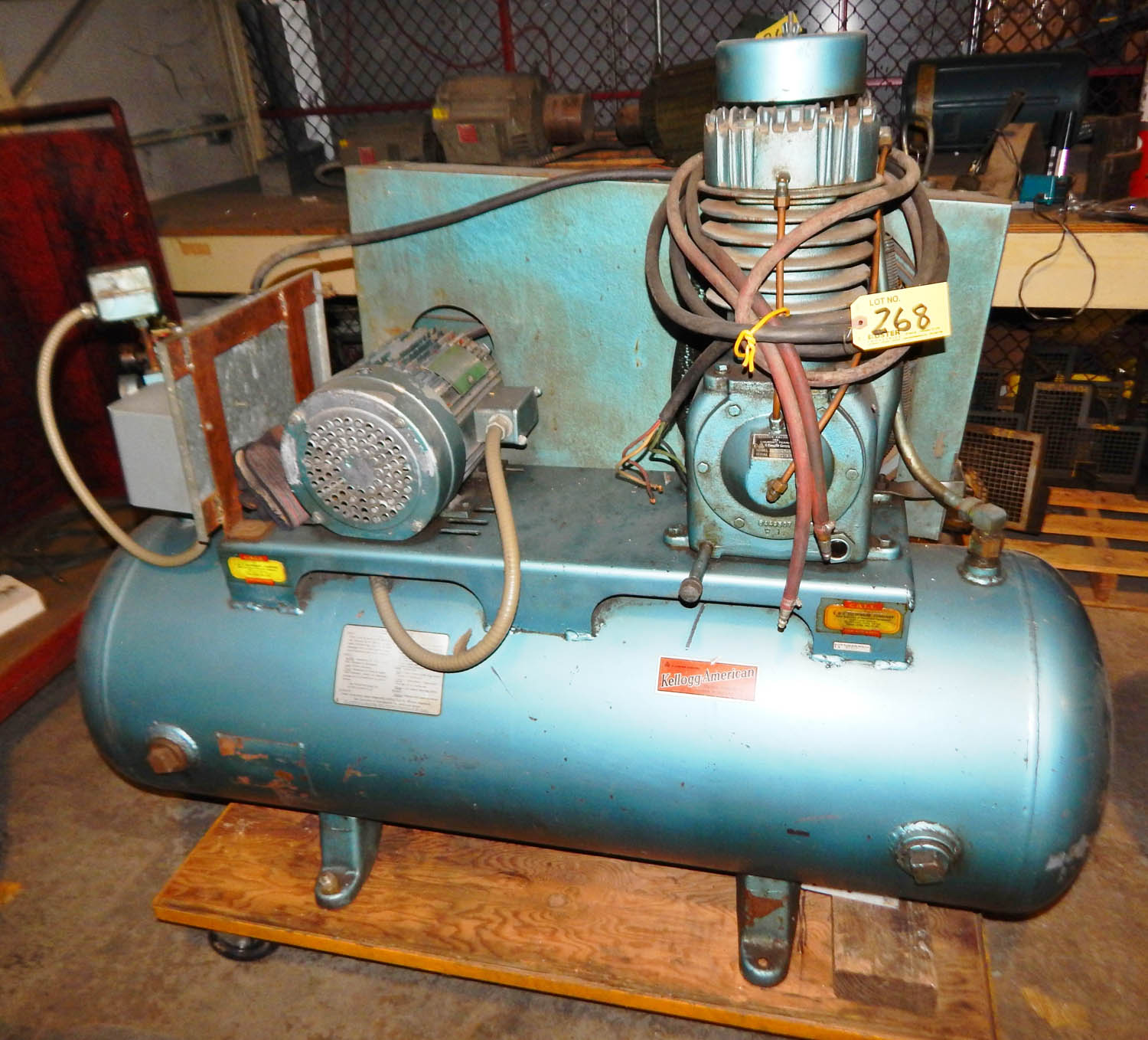 KELLOGG AMERICAN 5 HP SINGLE STAGE HORIZONTAL TANK AIR COMPRESSOR